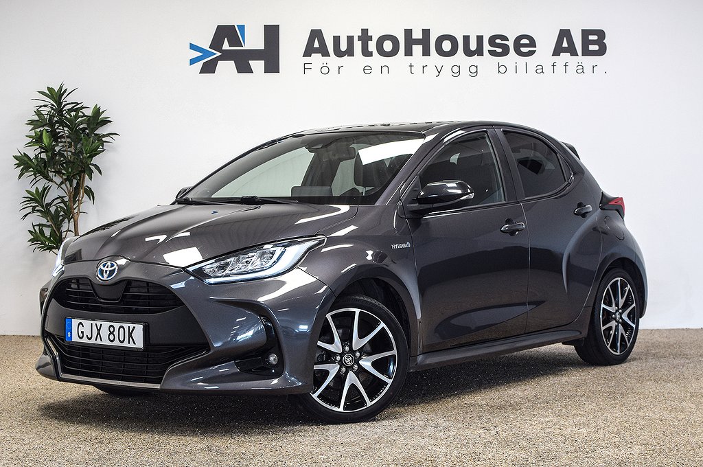 Toyota Yaris Hybrid Style paket JBL Keyless Kamera Carplay 
