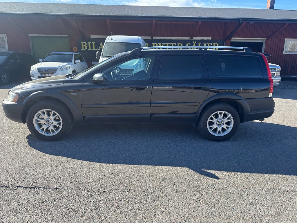 Volvo XC70 A-traktor D5 AWD Geartronic Momentum Euro 4