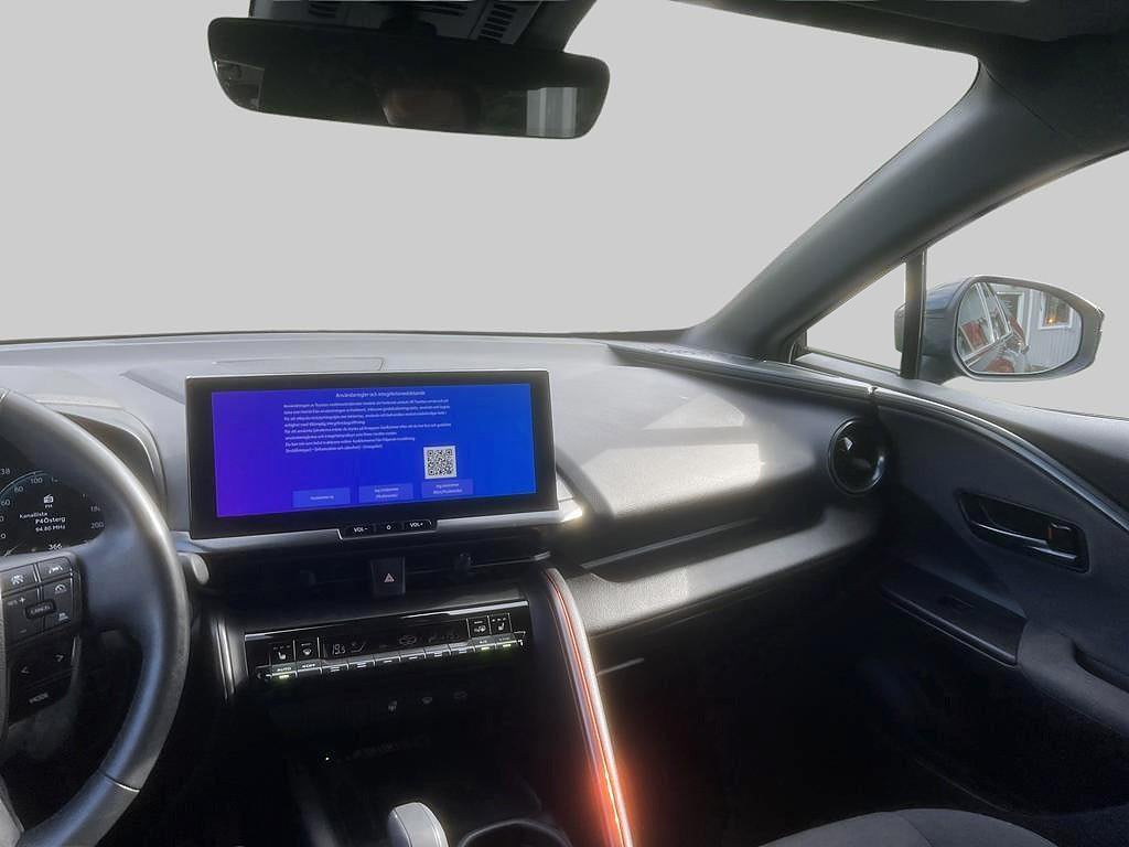 Toyota C-HR 2024 - miniatyr 9