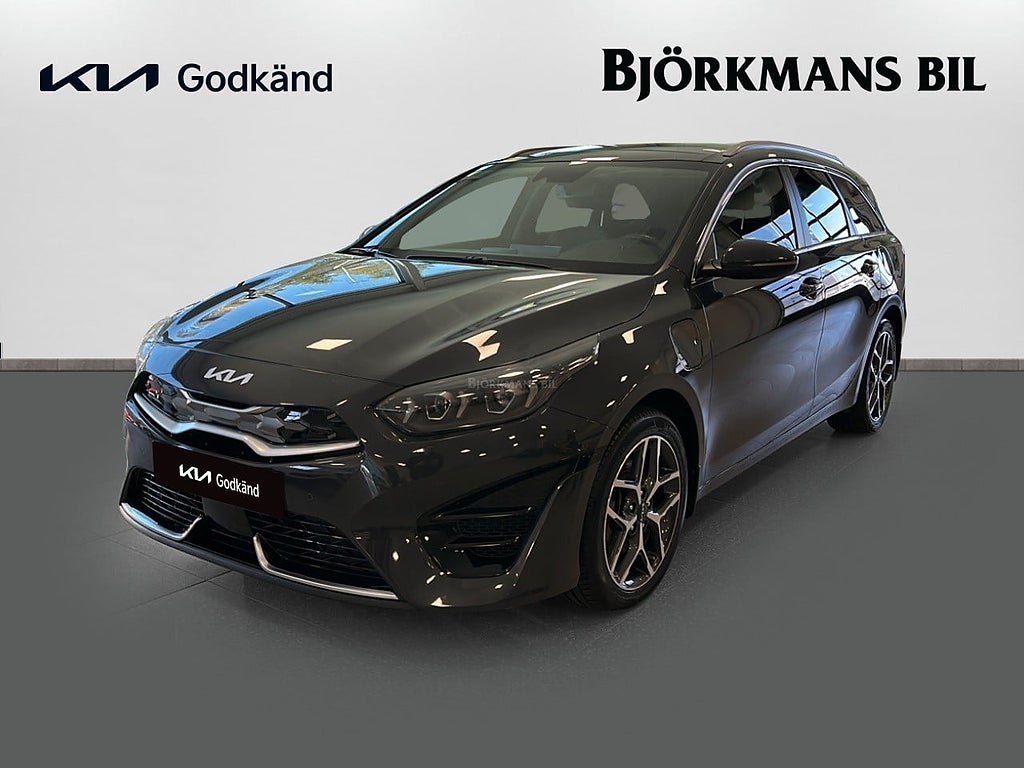 Kia Ceed PLUG-IN HYBRID ADVANCE PLUS PANO | KIA GODKÄND