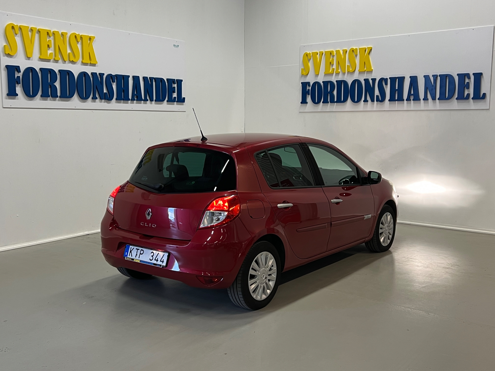 Renault Clio 5-dörrars 1.2 2010, kuva 6/10