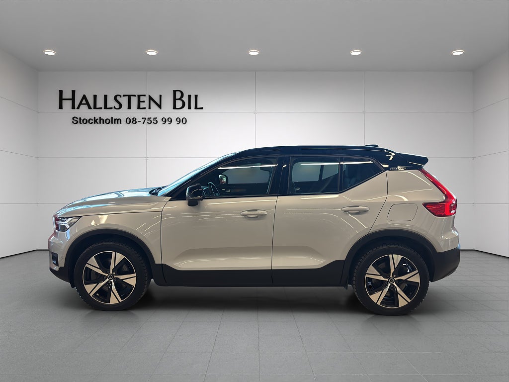 Volvo XC40 Recharge Pro Panorama Drag 1Äg Moms 19Tum H&K CarPlay