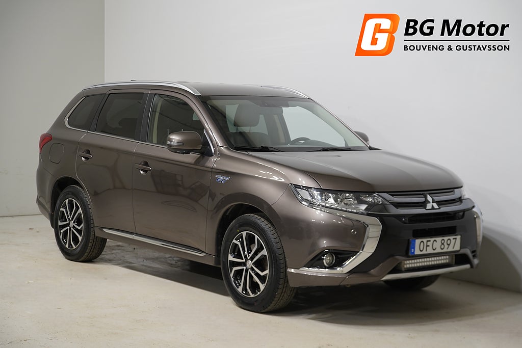Mitsubishi Outlander PHEV CVT 203HK Business 4WD Drag/360/Skinn/Elstol