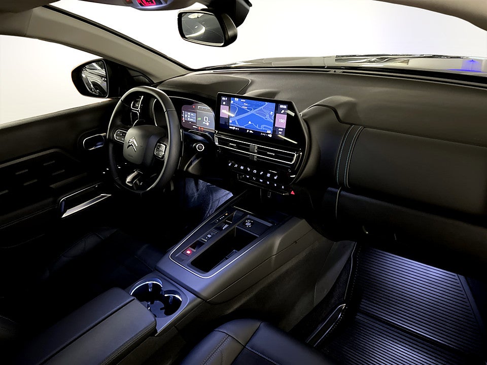 Bild på Citroën C5 Aircross Shine 1.2 PT 130hk Aut PDC-SENSOR CARPLAY