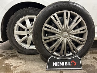 Renault Mégane 1.5 dCi Farthållare ISOFIX MOMS S&V-däck