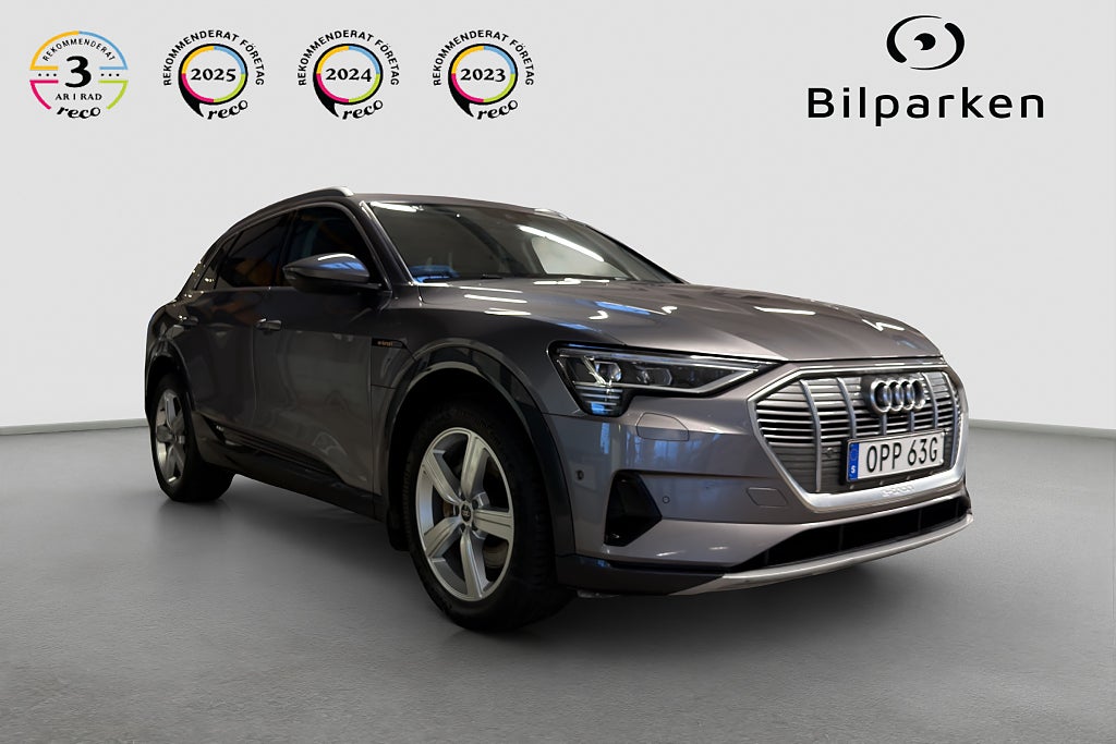 Audi E-Tron 55 quattro | Kamera | Drag | Navi | Luft | 408hk