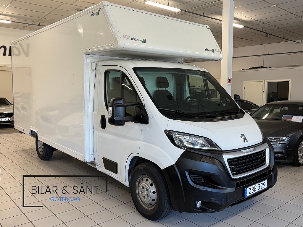 Peugeot Boxer Boxer Chassi 2.0 163hk Flyttbil Överhäng Volymskåp