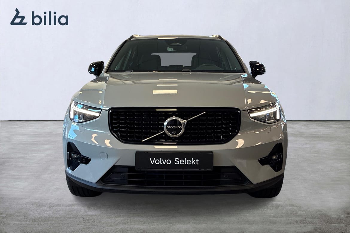 Volvo XC40 B3 Plus Dark 2025, bild 6/10