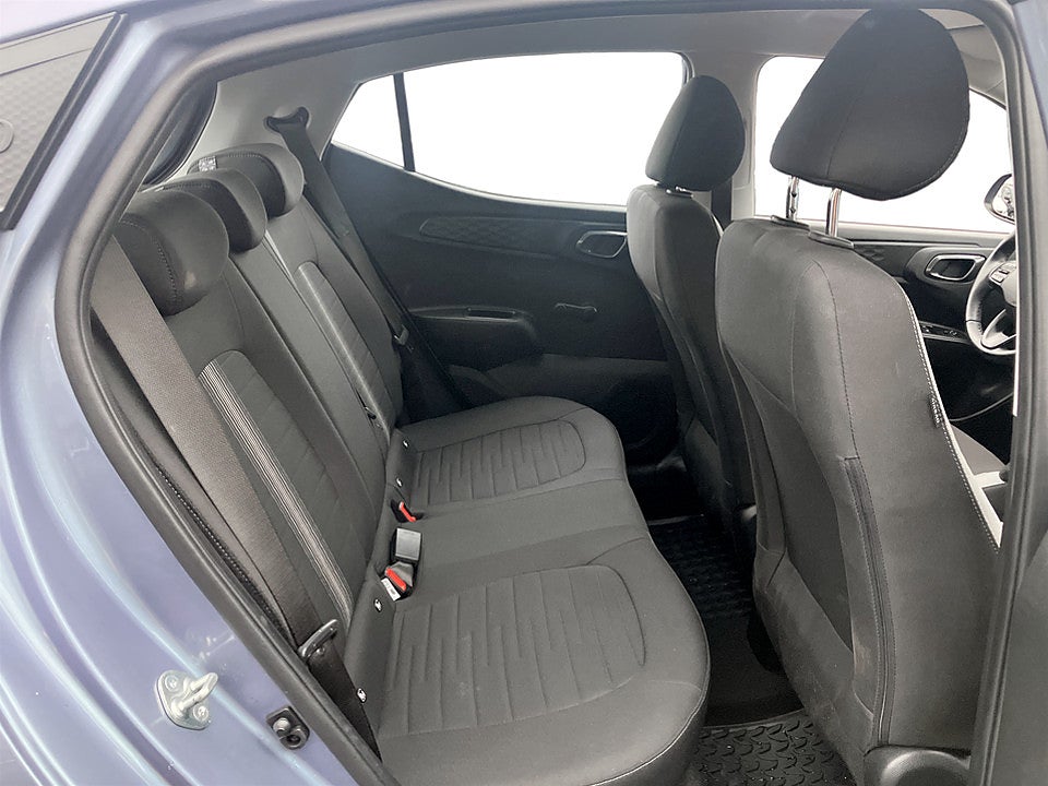 Bild på Hyundai i10 Essential 1.0 blue 67hk CARPLAY RATTVÄRME