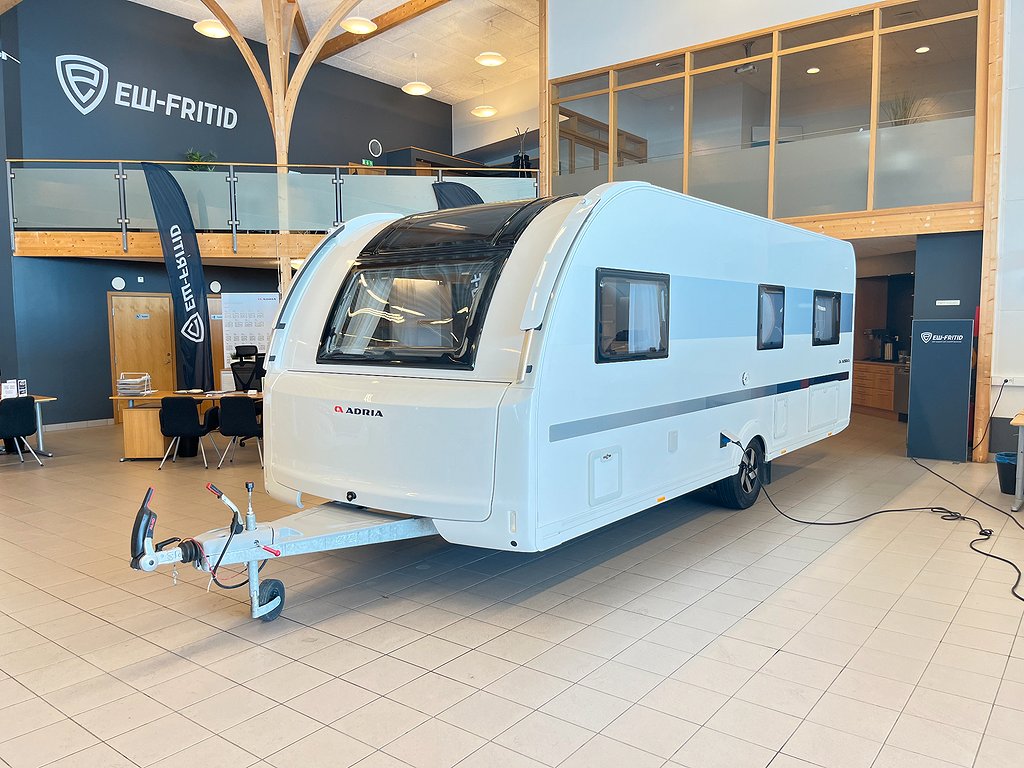 Adria Adora 593 UK (Barnkammare+ALDE+Förtält+7 bäddar)