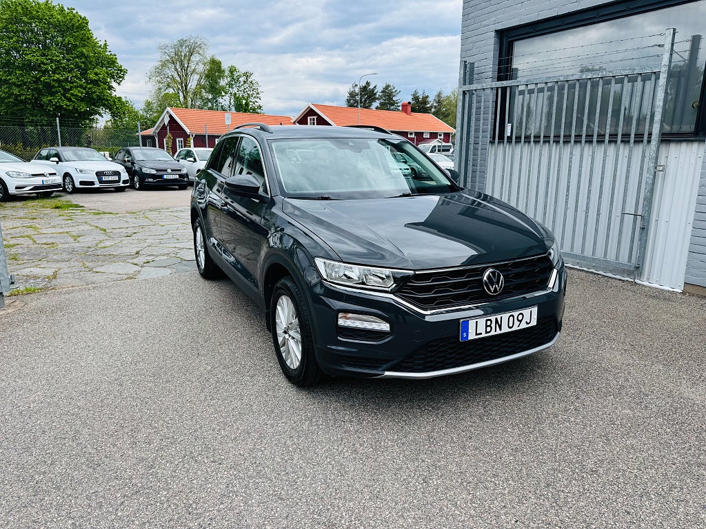 Volkswagen T-Roc 1.0 TSI 110HK / CARPLAY / 3000Mil