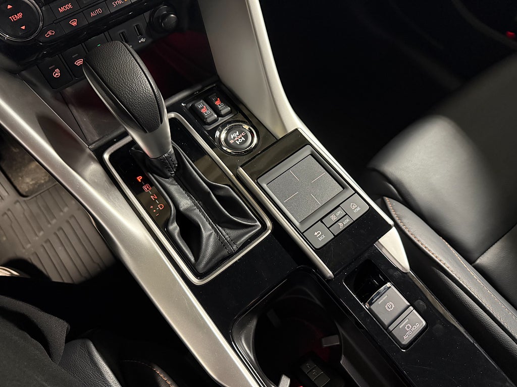 Bild på Mitsubishi Eclipse Cross 1.5 T-MIVEC ClearTec 4WD Onyx 165hk