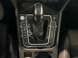 Kombi Volkswagen Passat 17 av 22