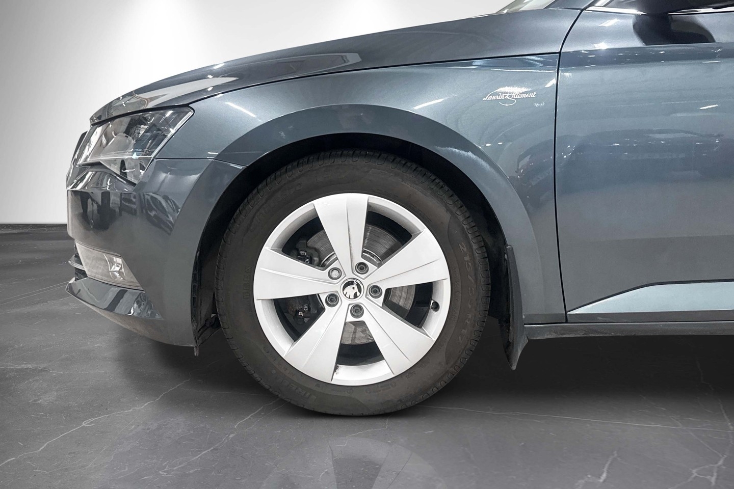 Skoda Superb 2018, kuva 2/61