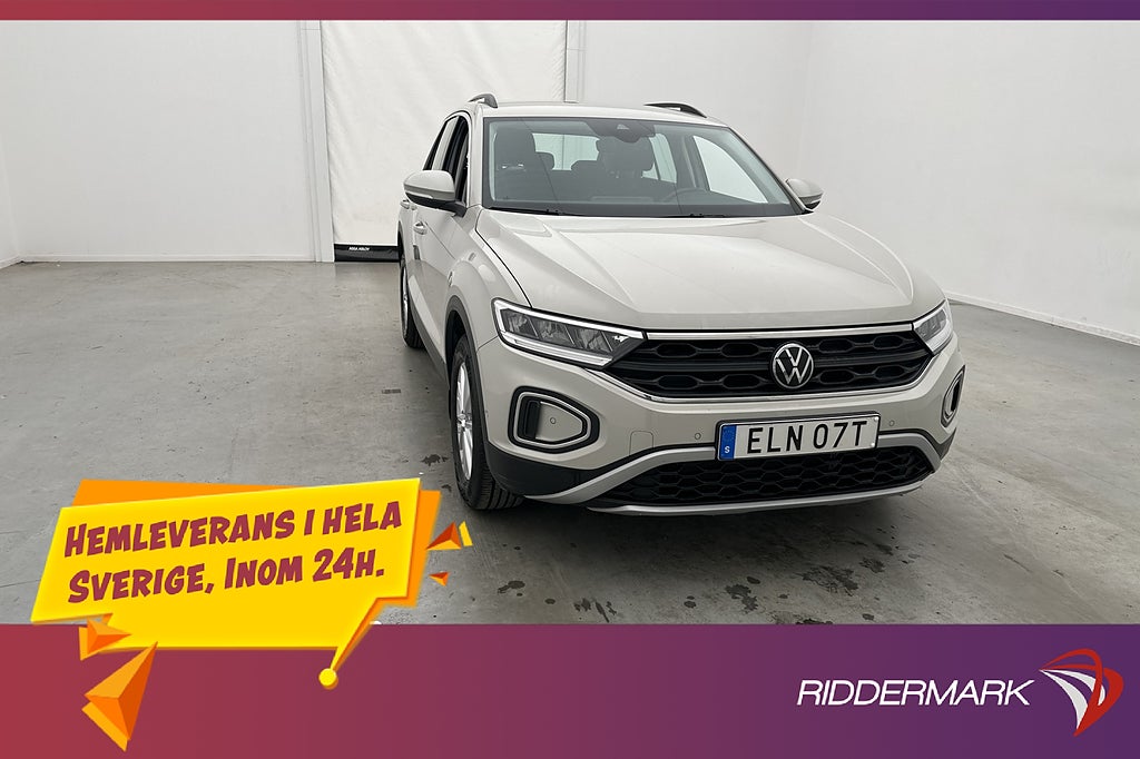 Volkswagen T-Roc 1.0 TSI 110hk Cockpit Sensorer CarPlay MOMS