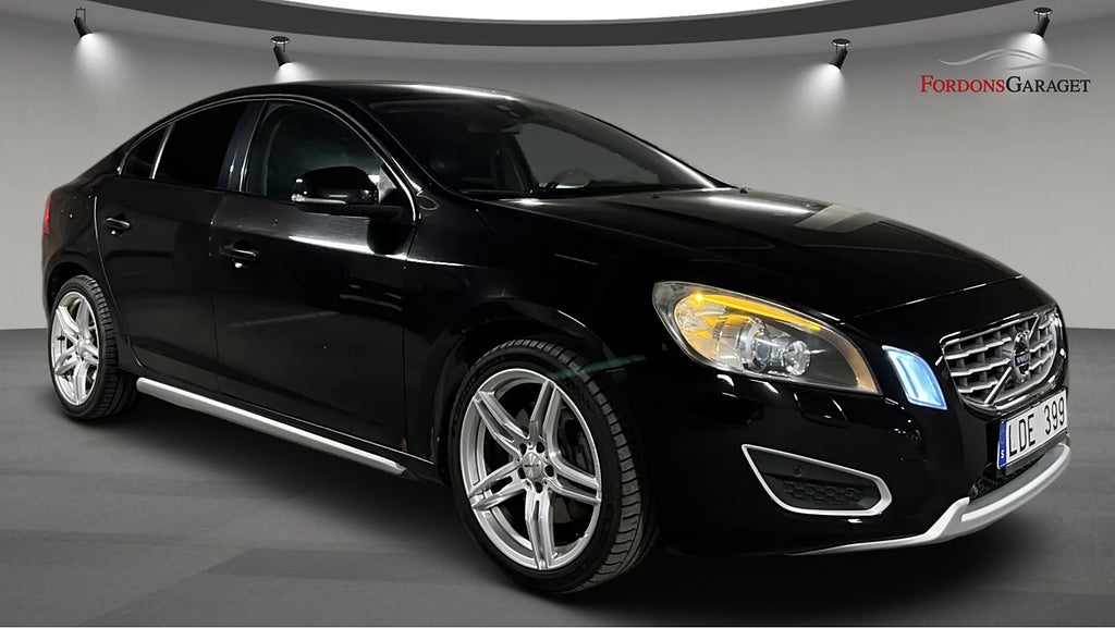 Volvo S60 T6 AWD AUTOMAT SUMMUM SKINN DRAG 305HK