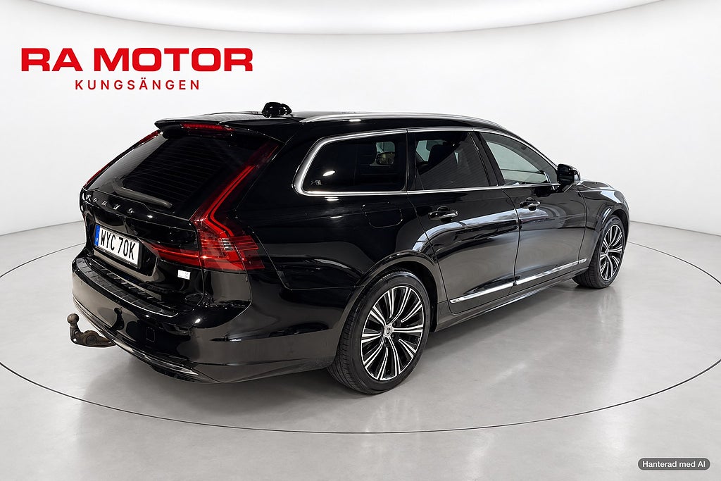Volvo V90 Recharge T6 AWD 341hk  Momentum Adv | Drag | B-kamera | 2021