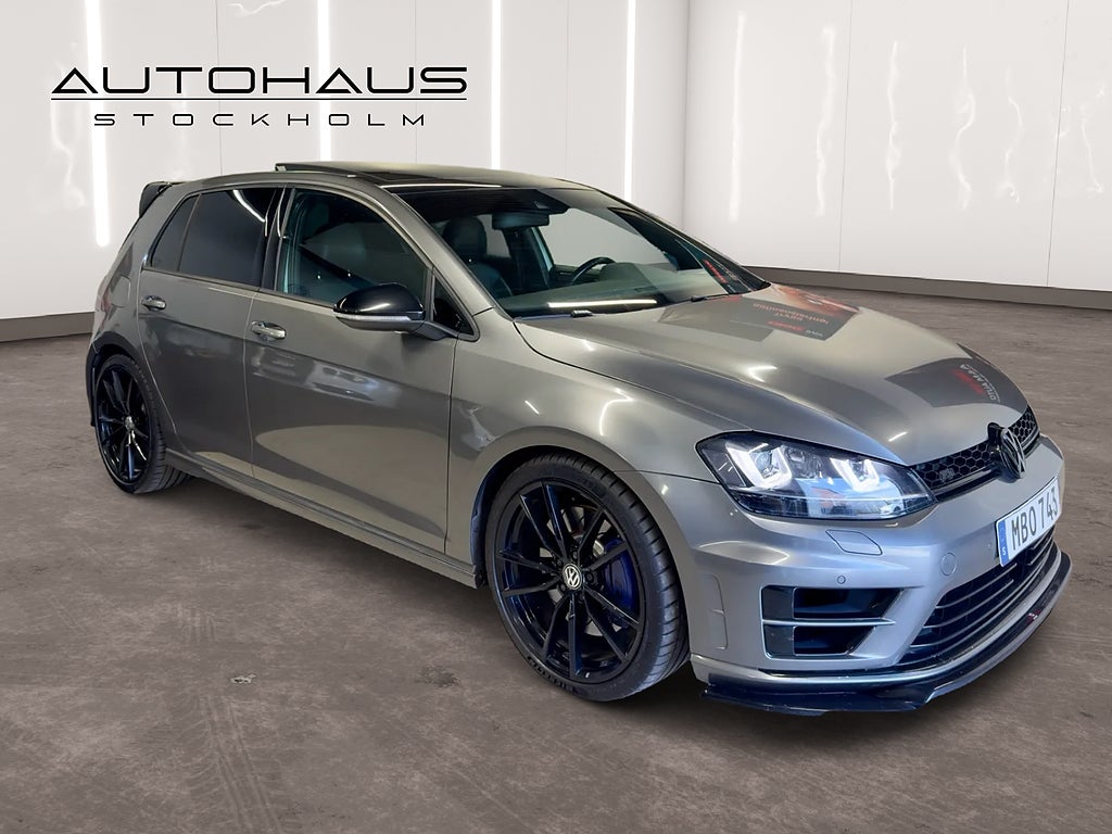 Volkswagen Golf R 2.0 TSI 4Motion DSG 300hk Pano Skinn Kamera CarPlay