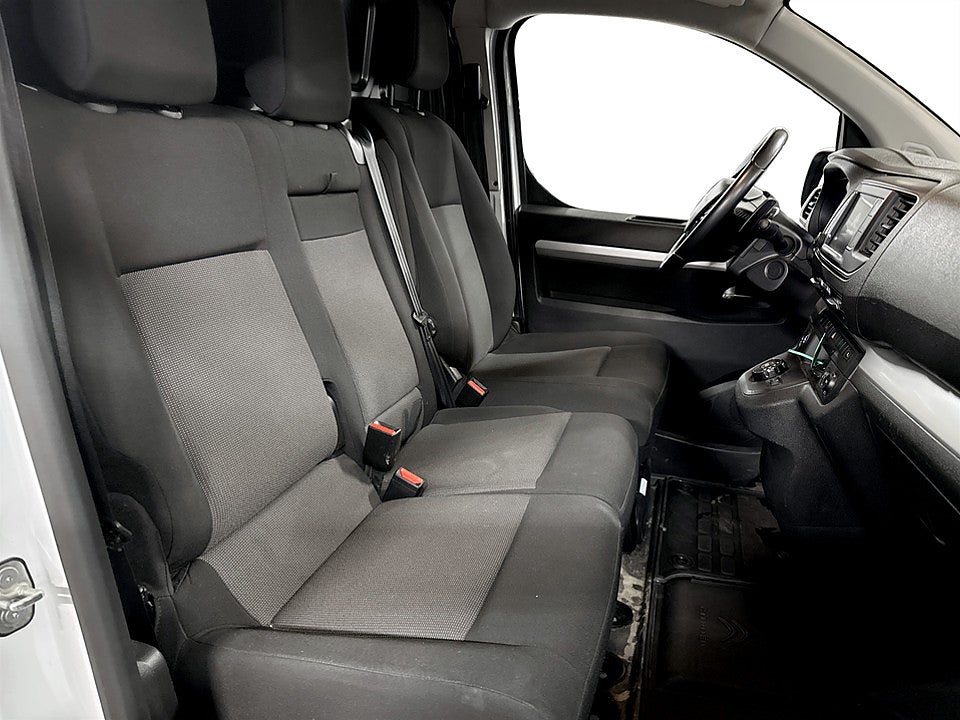 Bild på Citroën Jumpy Business Premium 2.0 BHDi 145hk Aut L3 WEBASTO B-KAMERA