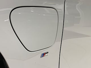 Sedan BMW 330e 22 av 24