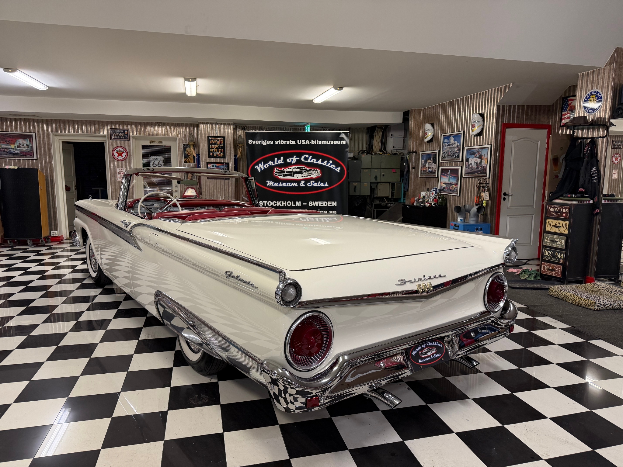 Ford Galaxie 500 Skyliner -59 1959, kuva 2/58