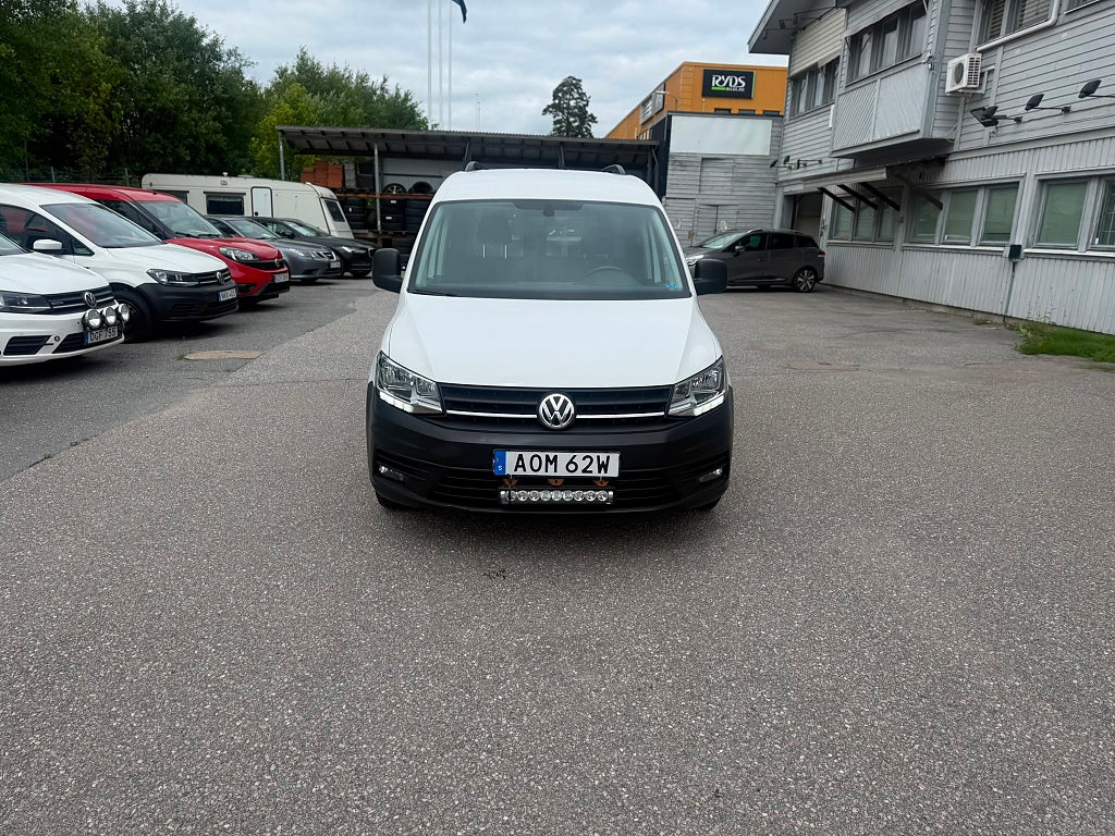 Volkswagen Caddy VAN 2.0TDI BMT EU6 AUT NYBESK/NYSERV M-VÄRM V-HJUL MOMS