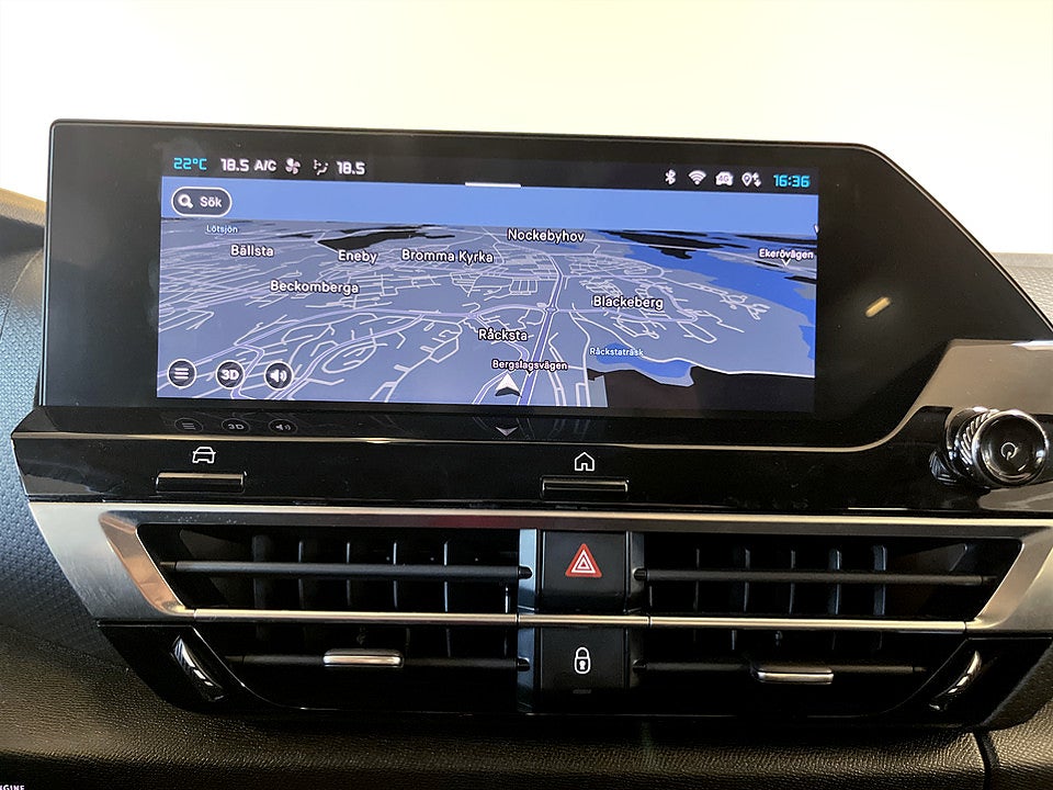 Bild på Citroën C4-X Shine 1.2 PT 130hk Aut B-KAMERA RATTVÄRME