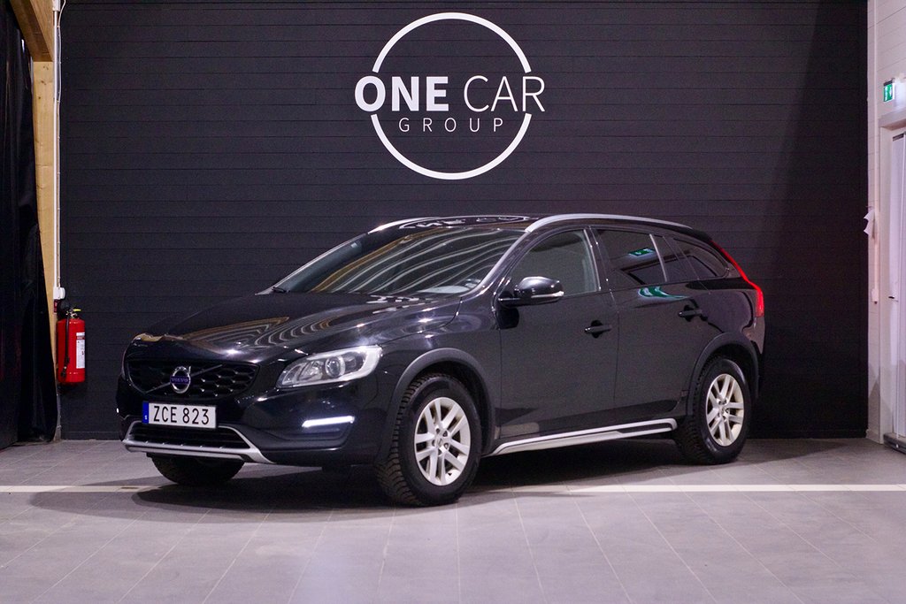 Volvo V60 Cross Country D4 AWD Momentum VoC KamremBytt 190hk