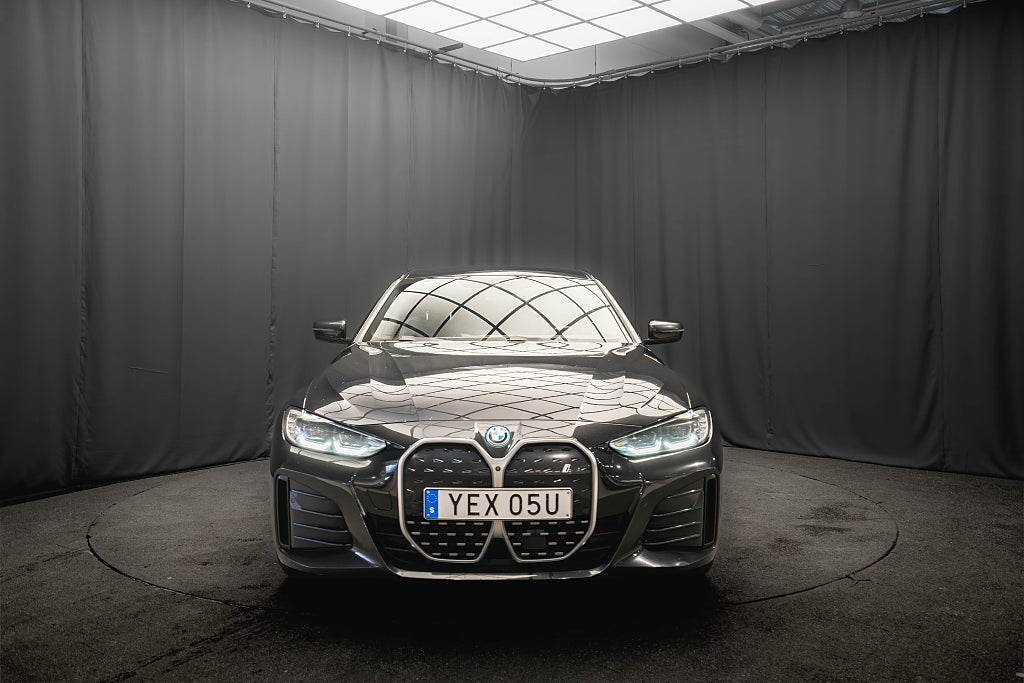 BMW i4 eDrive40 M Sport LÄDER DRAG 360° 1-ÄGARE MOMS