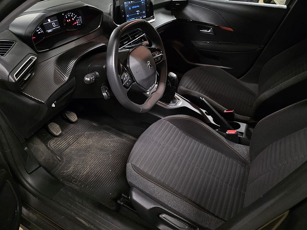 Bild på Peugeot 208 Active 1.2 PT 75hk - BACKSENSORER