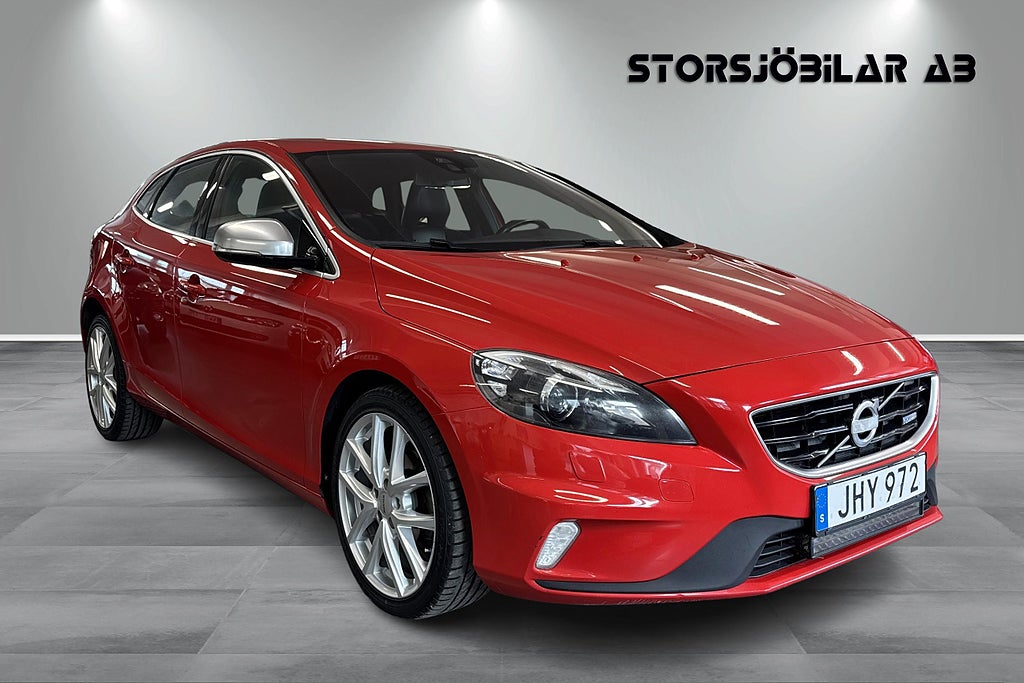 Volvo V40 D2 Momentum, R-Design Euro 5 + Vinterhjul