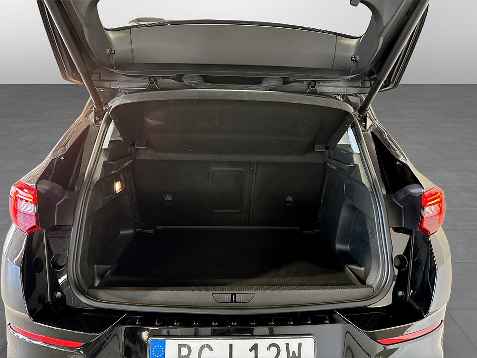 Bild på Opel Grandland SE Edition+ 1.2 PT 130hk Aut RATTVÄRME DRAG