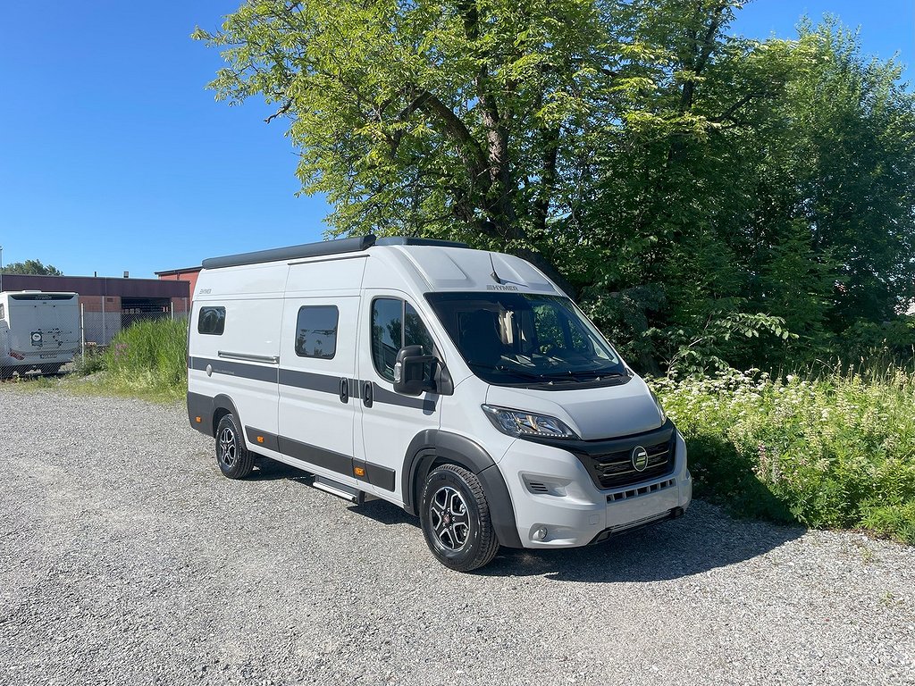 Hymer Yellowstone 