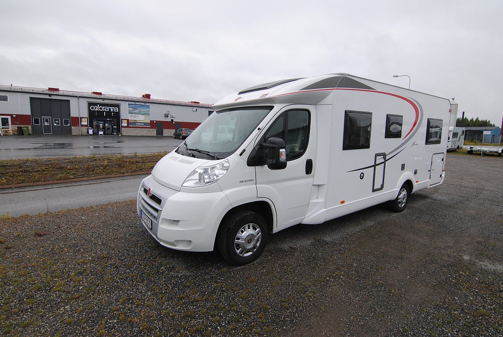Bürstner Nexxo T 729 Långbäddar