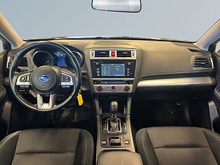Subaru Outback 2.5 4WD Euro 6 Drag/Värmare/Kamera/Sov-däck/Kamkedja – bild 8