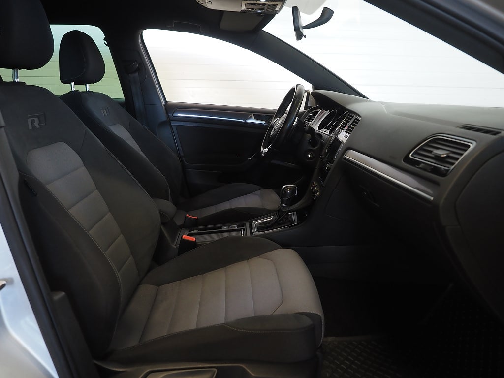 Volkswagen Golf 1.4 TSI 140hk DSG Automat R-Line Dragkrok Kamera 2015