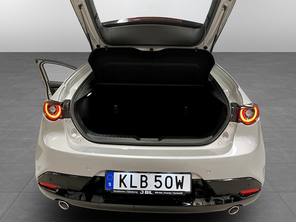 Bild på Mazda 3 Sky 2.0 150hk Aut - B-KAMERA, CARPLAY