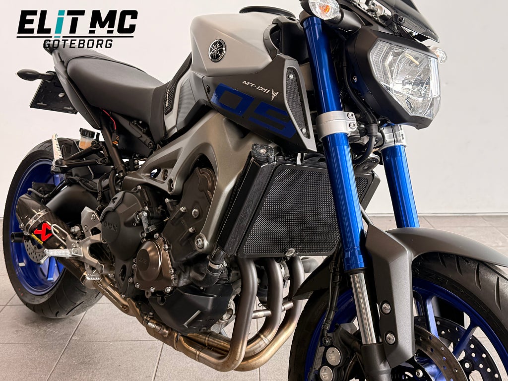 Yamaha MT-09 2015 - miniatyr 3