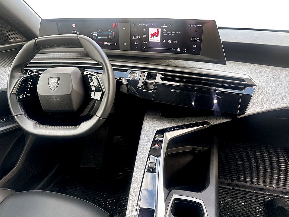 Bild på Peugeot 3008 Allure Hybrid 145hk Aut B-KAMERA CARPLAY