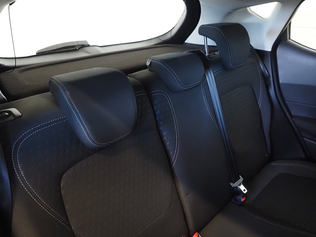 Ford Fiesta 1.0 EcoBoost 100hk Titanium Carplay Farthållare