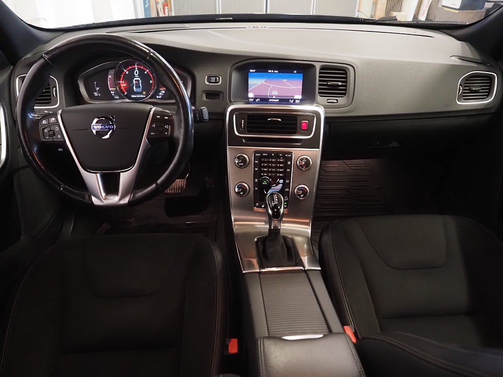 Volvo S60 Cross Country D4 AWD 190hk Classic Momentum |Drag| 2018