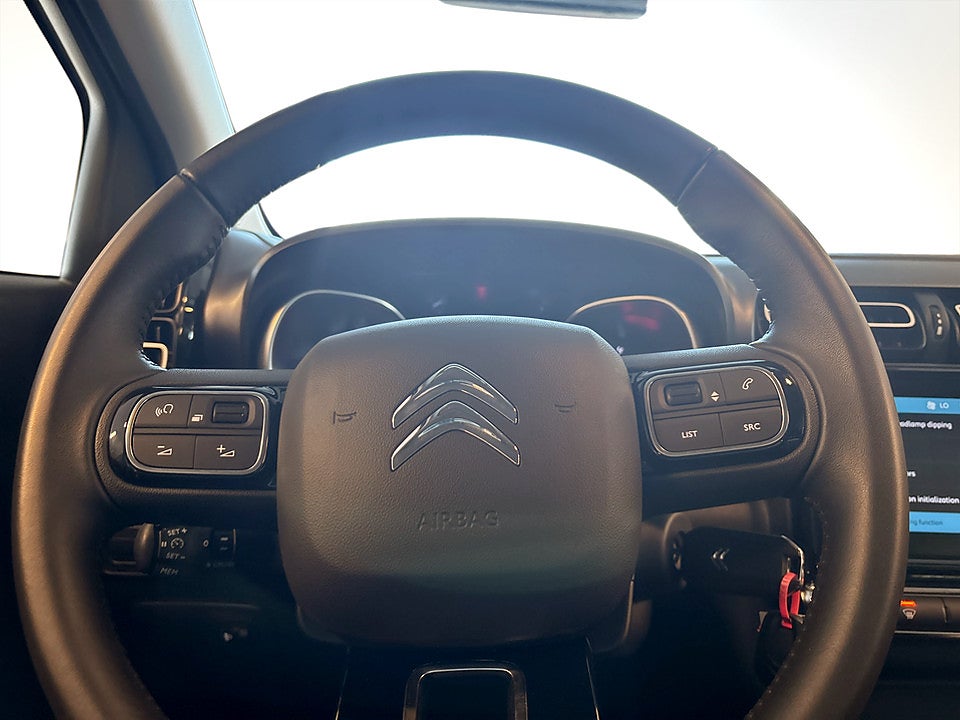 Bild på Citroën C3 Aircross Shine 1.2 PT 130hk Aut CARPLAY