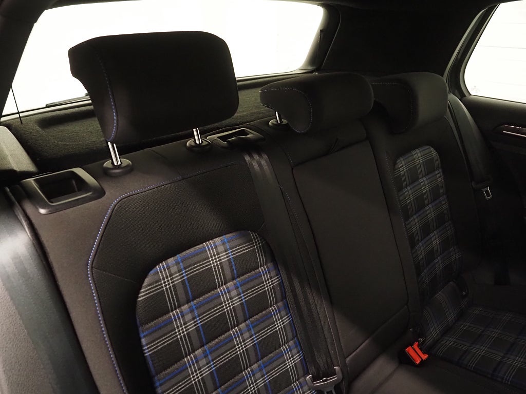 Volkswagen Golf GTE 1.4 TSI Plug-in 204hk Drag Backkamera 2016