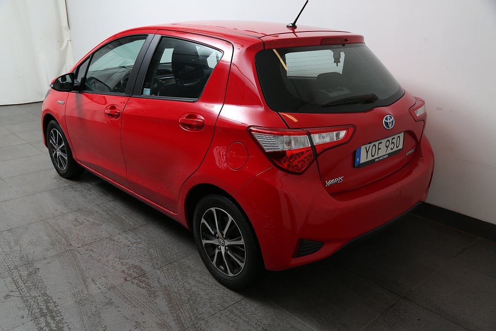 Toyota Yaris Hybrid e-CVT Touch & Go Edition Kamera Navi 2018