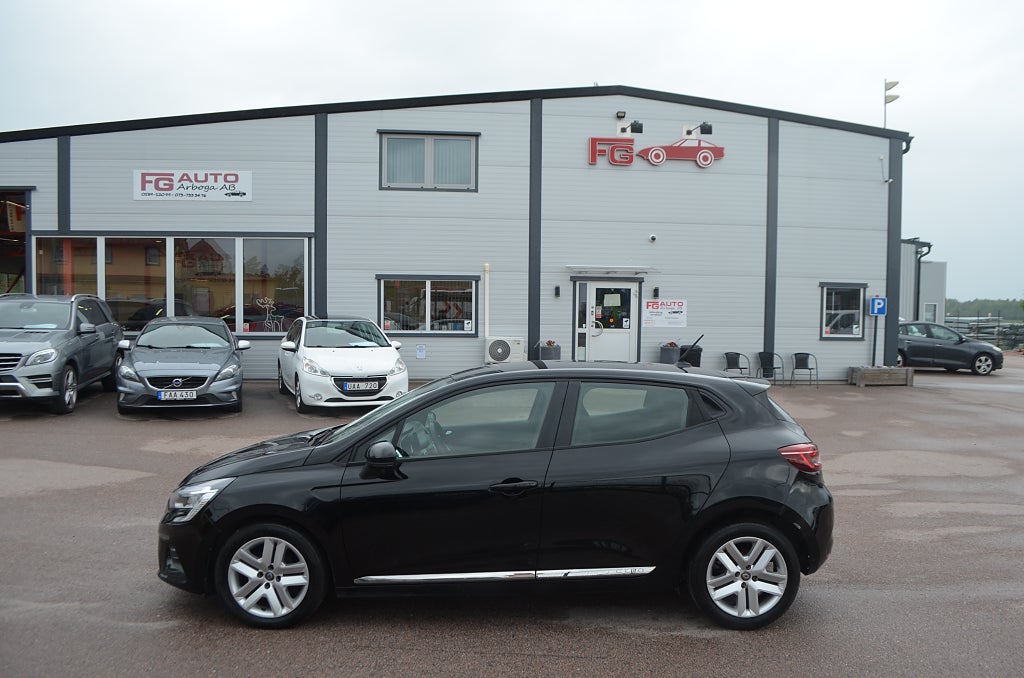 Renault Clio 1.0 TCe Zen 100 hk Nybesiktigad Euro 6 *3.45%*13100