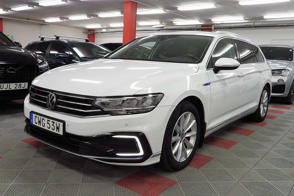 Volkswagen Passat GTE 1.4 TSI Plug-in SoV Hjul Drag Värmare ACT OPF 