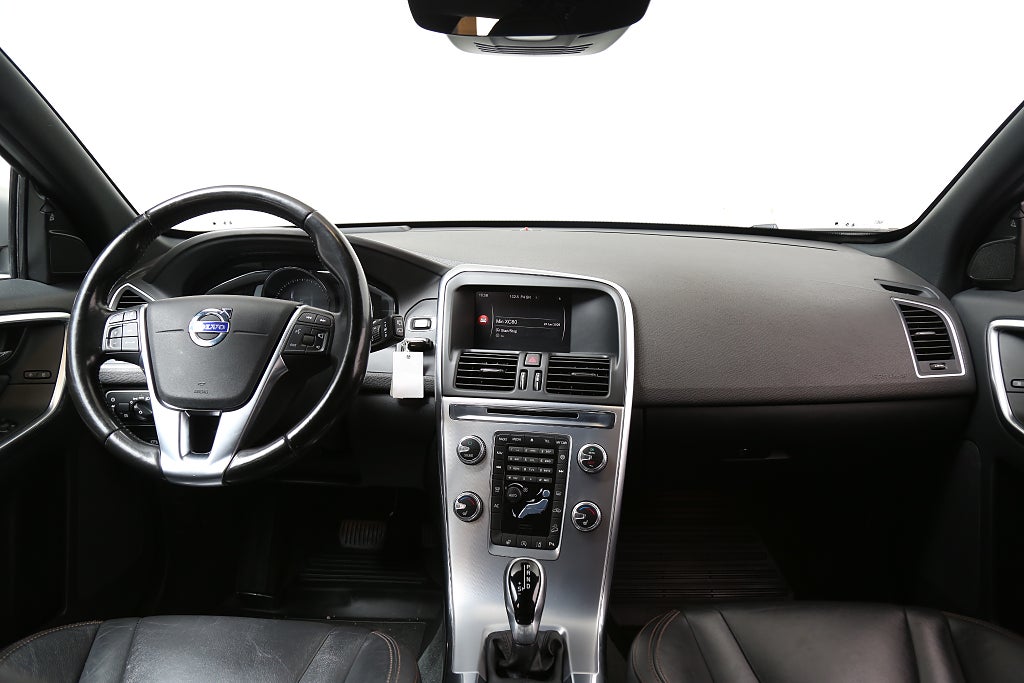 Volvo XC60 D4 190hk Classic Summum AWD Aut Skinn 2017