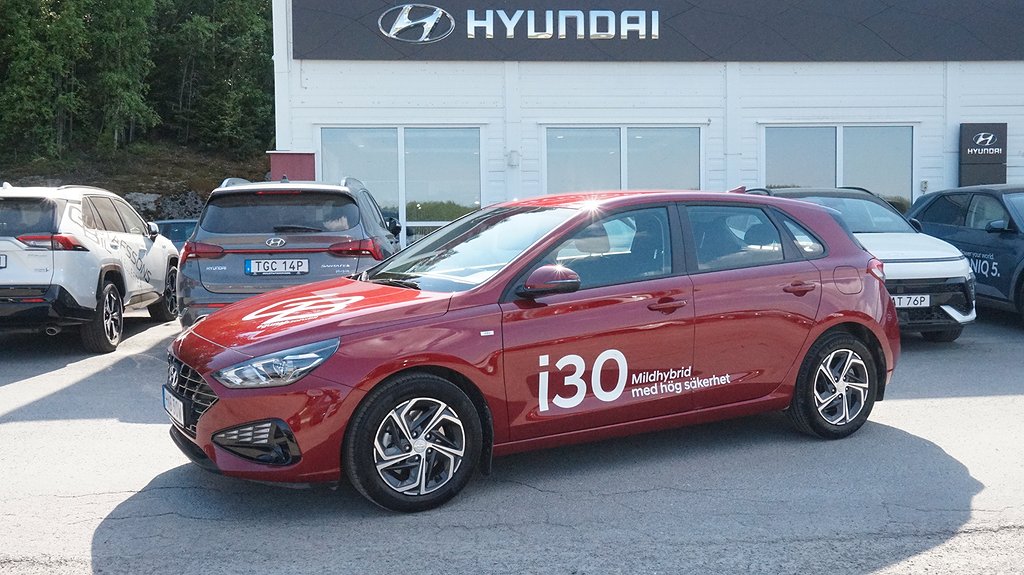 Hyundai i30 1.0 MHEV T-GDI DCT Essential inkl Motorvärmare