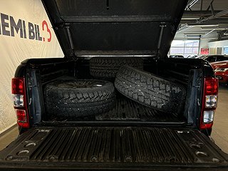 Ford ranger Dubbelhytt 3.2 TDCi 4x4 S&V-däck/D-värm/Kamera