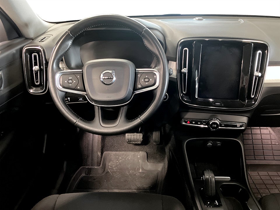 Bild på Volvo XC40 Momentum D3 150k Aut B-KAMERA RATTVÄRME